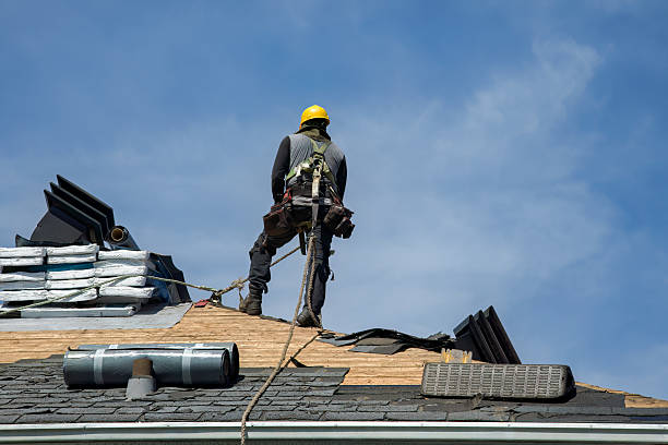Professional Flat Roof Repair technician working in Shawnee, CO
